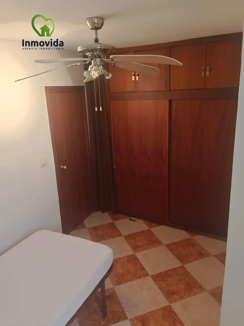 Dormitori de Pis en venda en Córdoba amb Aire condicionat, Calefacció i Terrassa