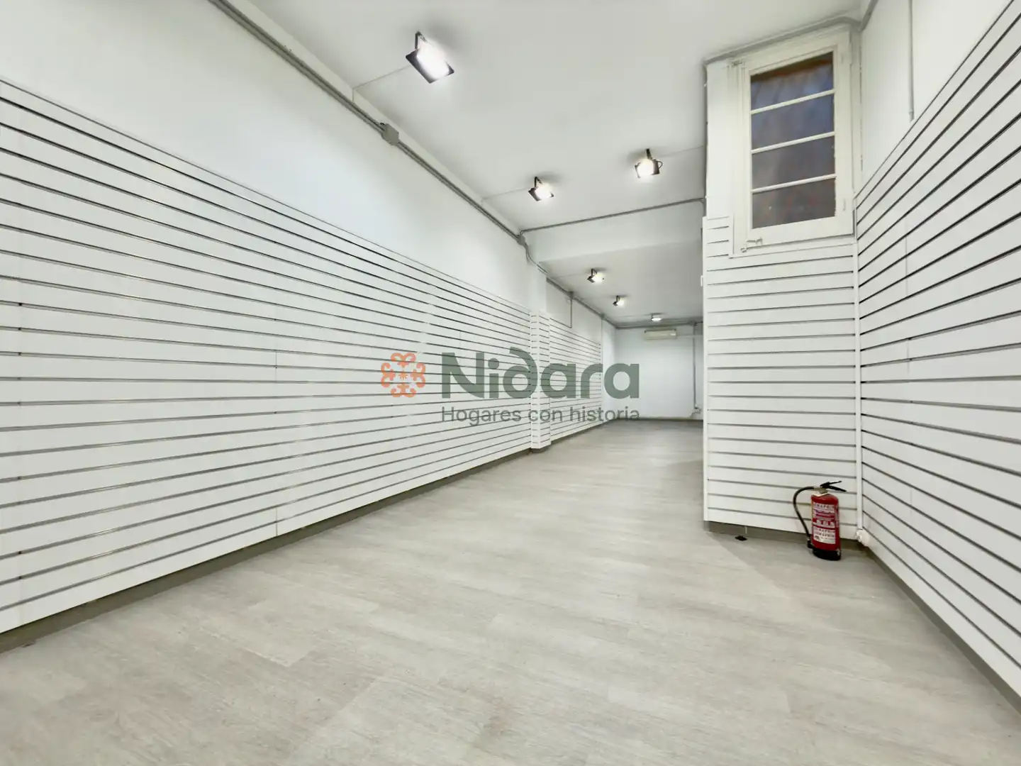 Local comercial de lloguer a Carrer de Floridablanca, imagen 12