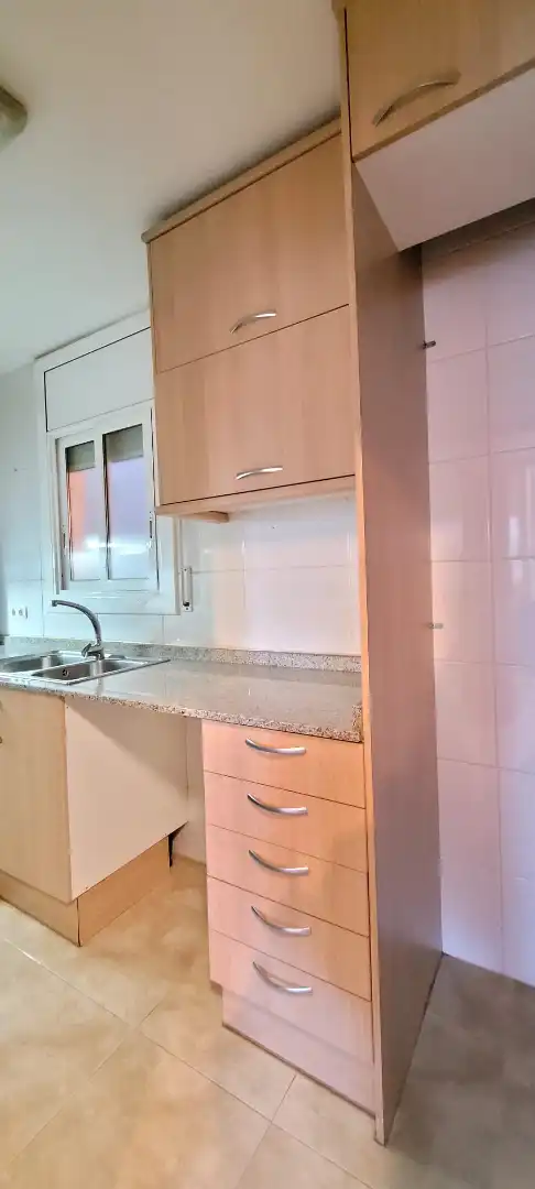 Flat with lift for sale in Carrer de Miquel Vives 85, imagen 5