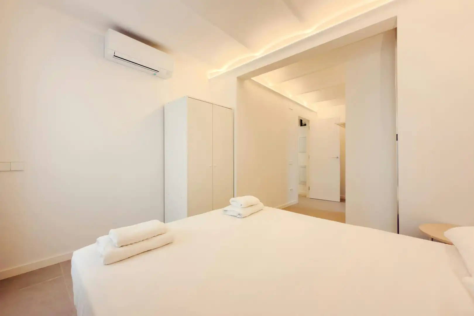 Habitación de Piso de alquiler en Barcelona con Aire acondicionado, Amueblado y Lavadora