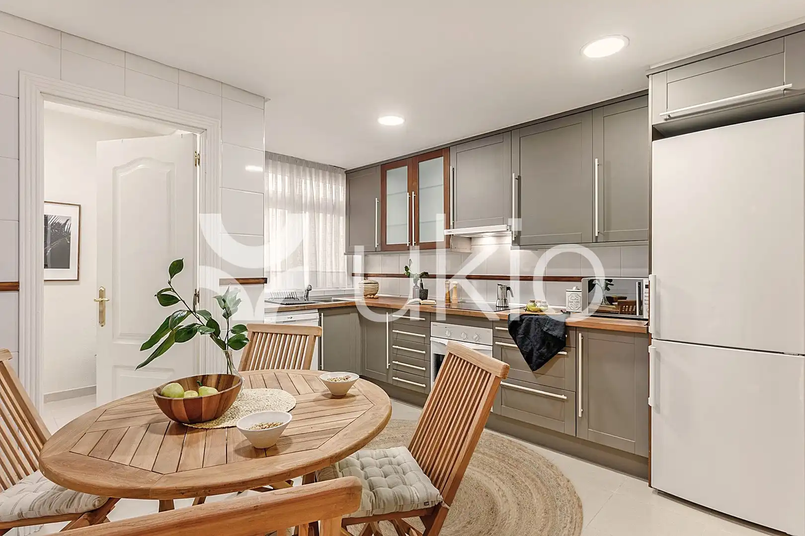 Kitchen of Apartments for rent in Madrid  with Air Conditioner, Terrace and Furnished