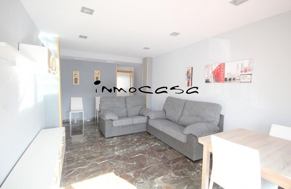 Sala d'estar de Pis de lloguer en Ogíjares amb Terrassa, Traster i Balcó