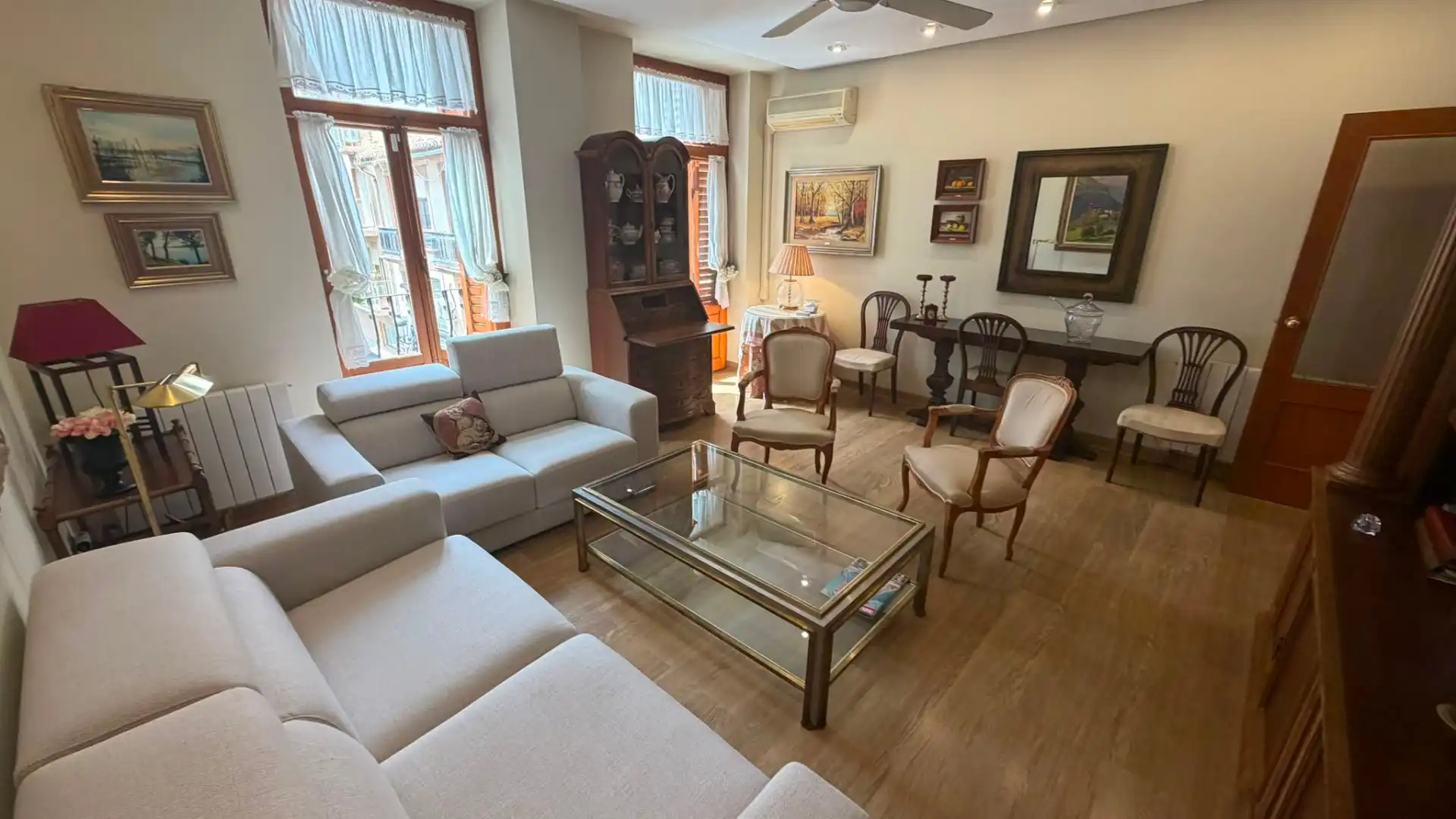 Appartamento con terrazza in vendita a Carrer de Dénia, imagen 3