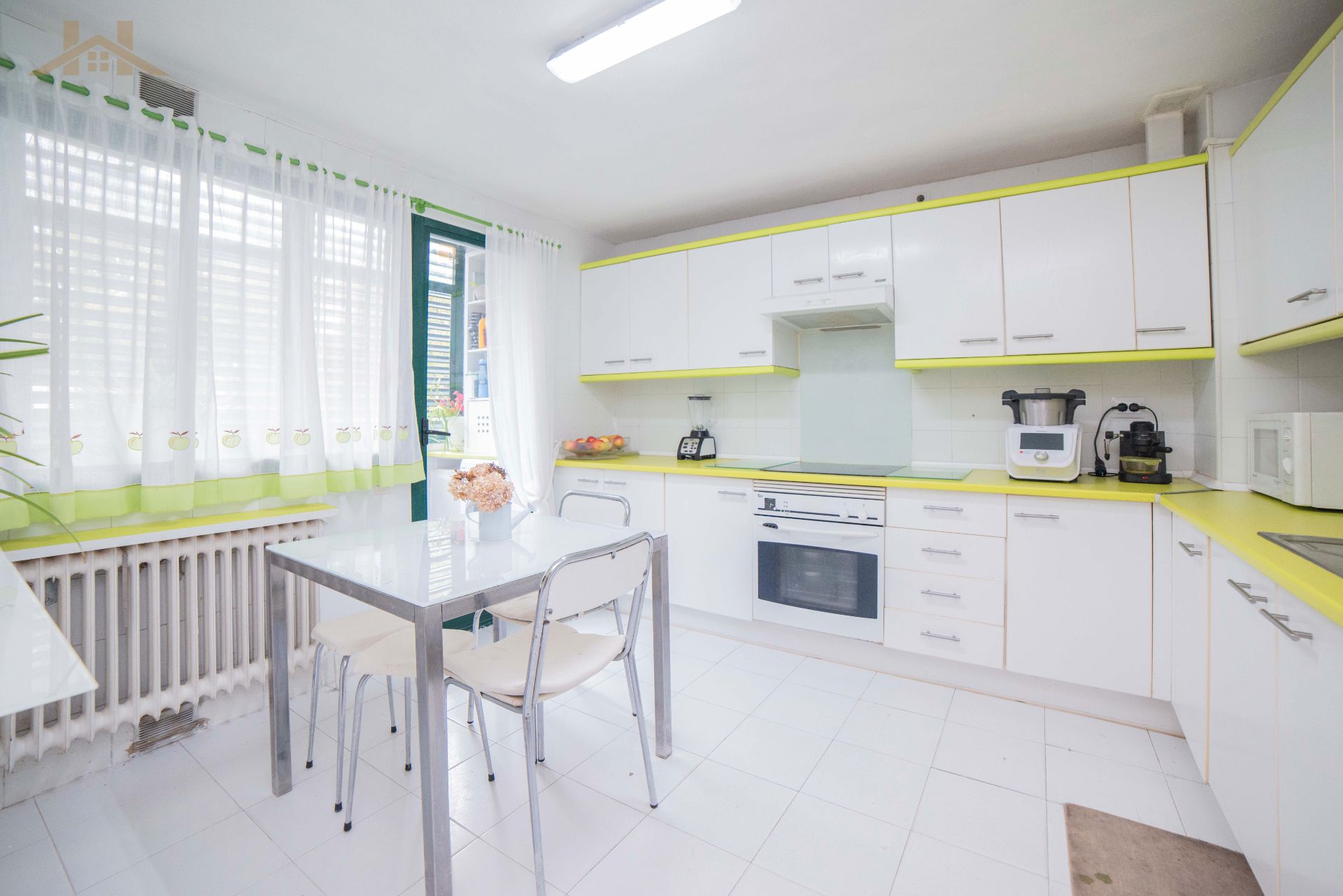 Cuina de Casa adosada en venda en Las Rozas de Madrid