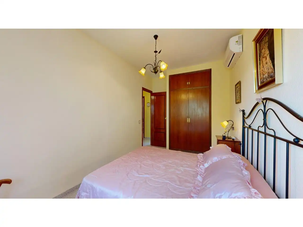 Dormitori de Casa o xalet en venda en Gilet amb Aire condicionat, Jardí privat i Terrassa