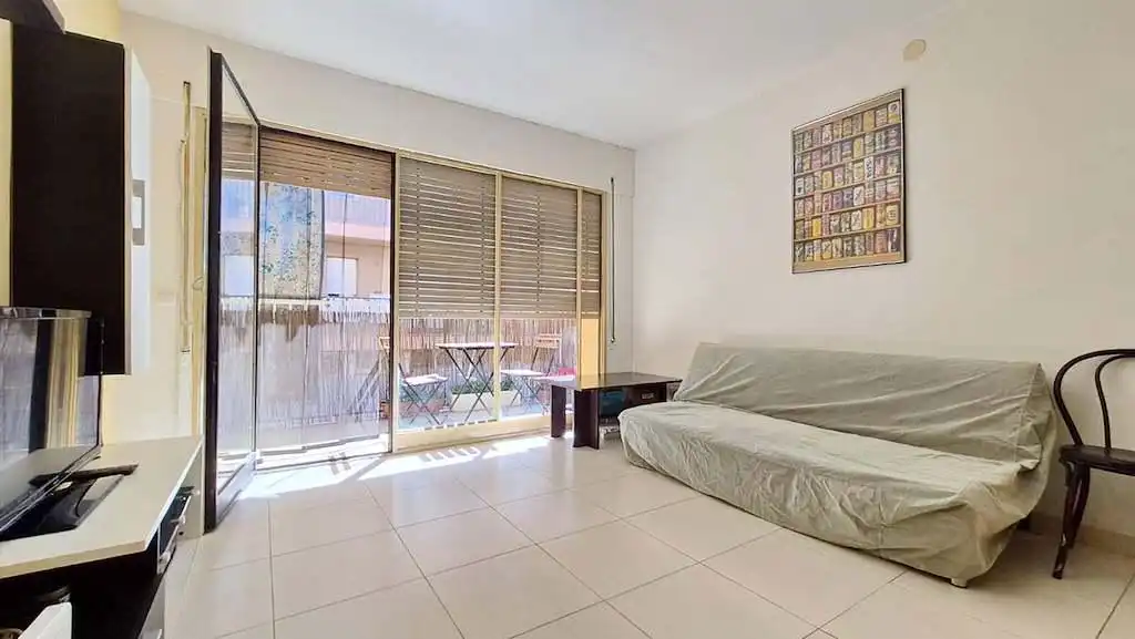 Piso con terraza en venta en calle Jeroni Marsal, imagen 2