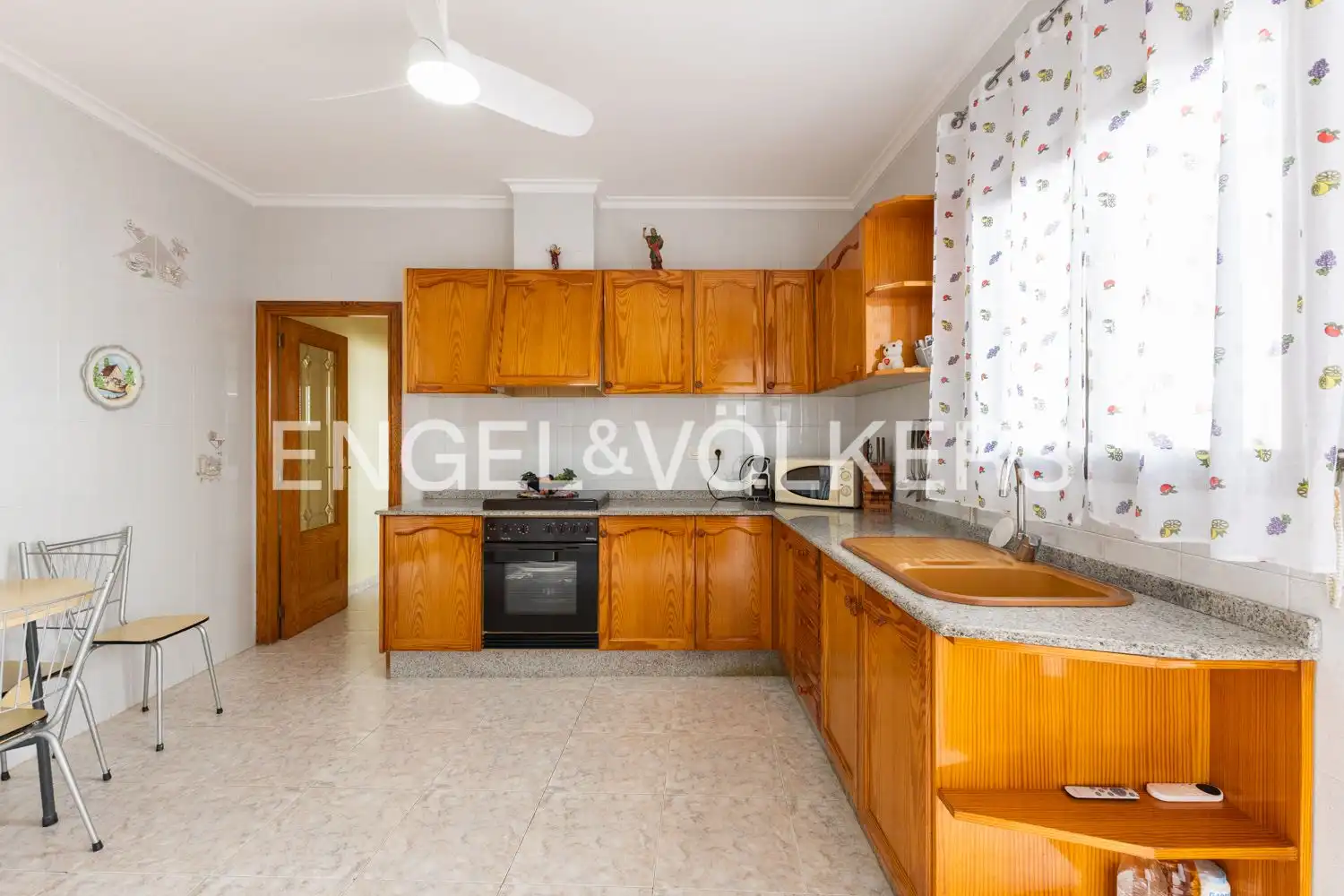 Kitchen of Houses for sale in Villanueva de Castellón  with Heating and Private garden