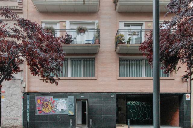 Piso en Venta en C/ Melchor de Palau en Sants