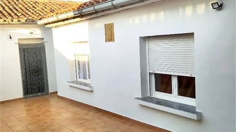 Foto 2 de Casa adosada en venda a Avenida Celso Muerza, San Adrián, Navarra