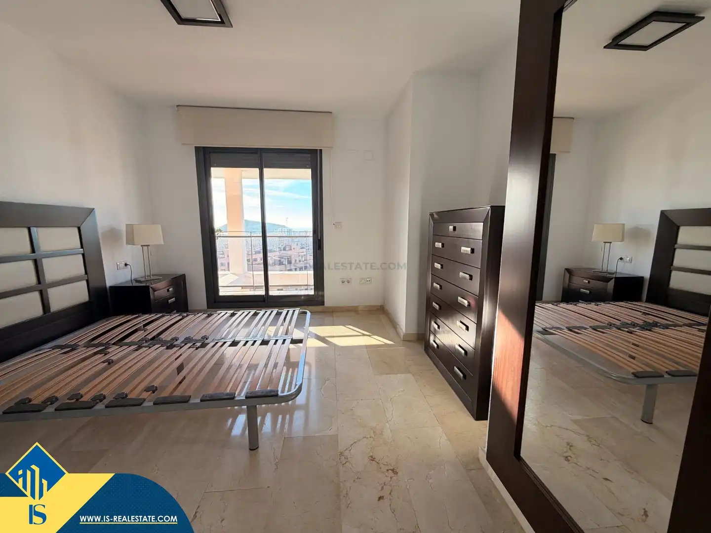 Bedroom of Duplexes for sale in Alicante / Alacant  with Terrace, Furnished and Community pool
