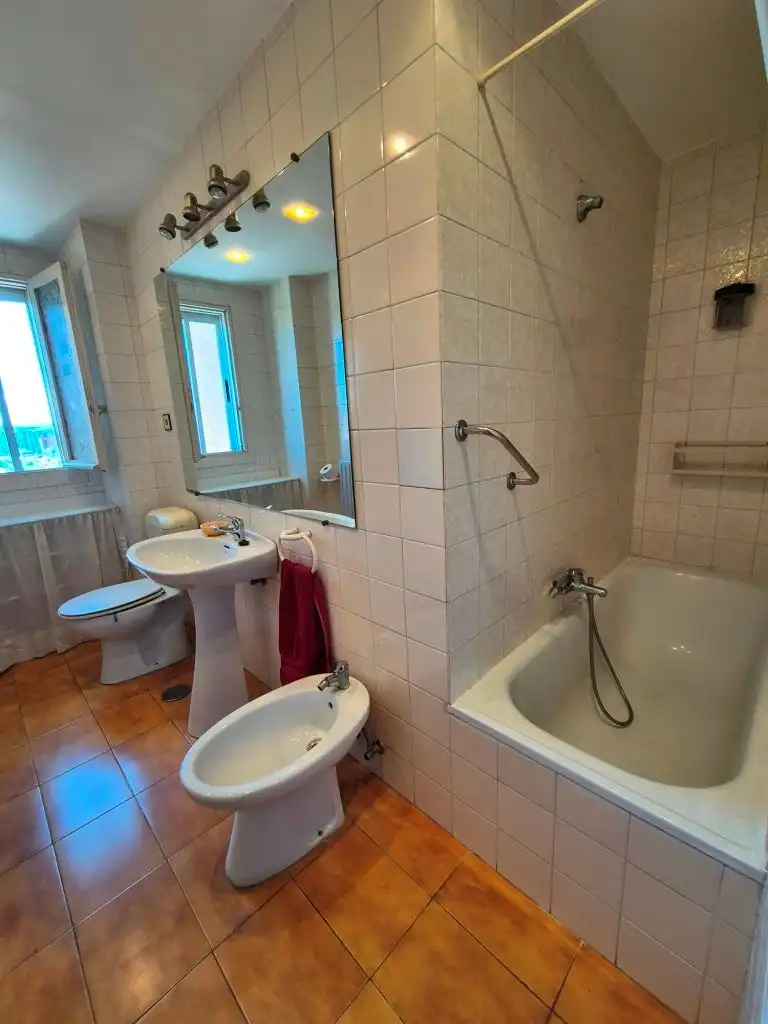 Bathroom of Flat for sale in Santander  with Heating, Terrace and Storage room