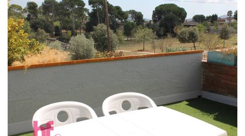 Foto 5 de Casa o chalet en venta en Calle Pedraforca, Ca n’Esteper – Can Gorgs – Can Gorgs II, Barberà del Vallès