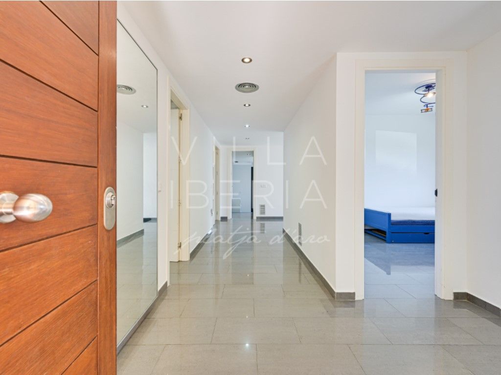 Casa o chalet en venta en Castell d'Aro, Platja d'Aro i s'Agaró con Aire acondicionado, Calefacción y Jardín privado