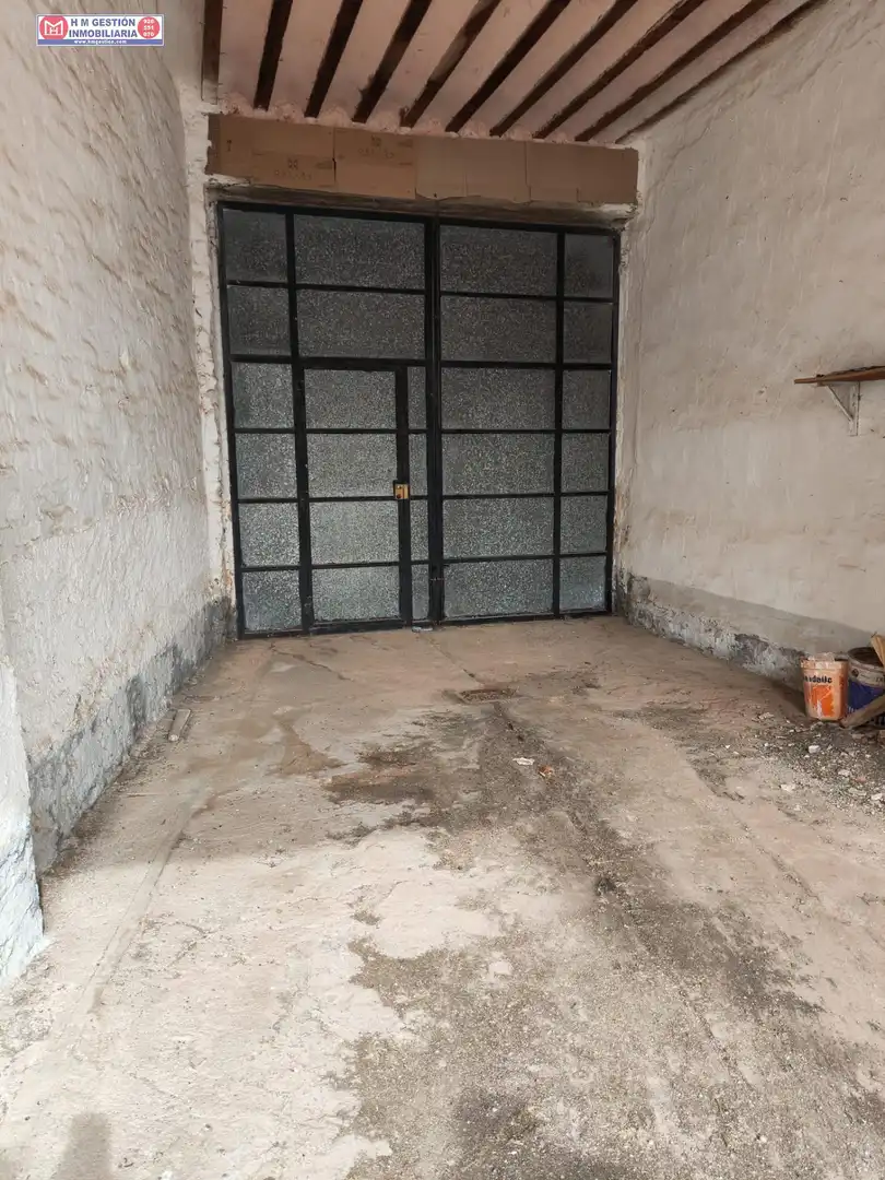 Aparcament de Casa o xalet en venda en Alcázar de San Juan amb Calefacció i Terrassa