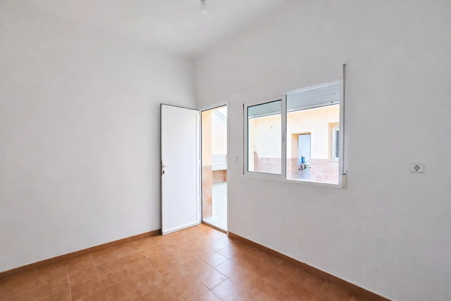 Balcony of Houses for sale in Cartagena  with Air Conditioner, Heating and Private garden