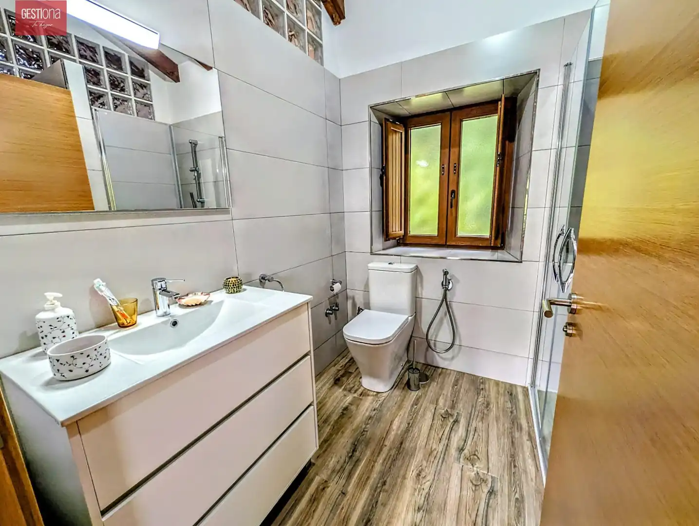 Baño de Casa o chalet en venta en Escalante con Jardín privado y Balcón