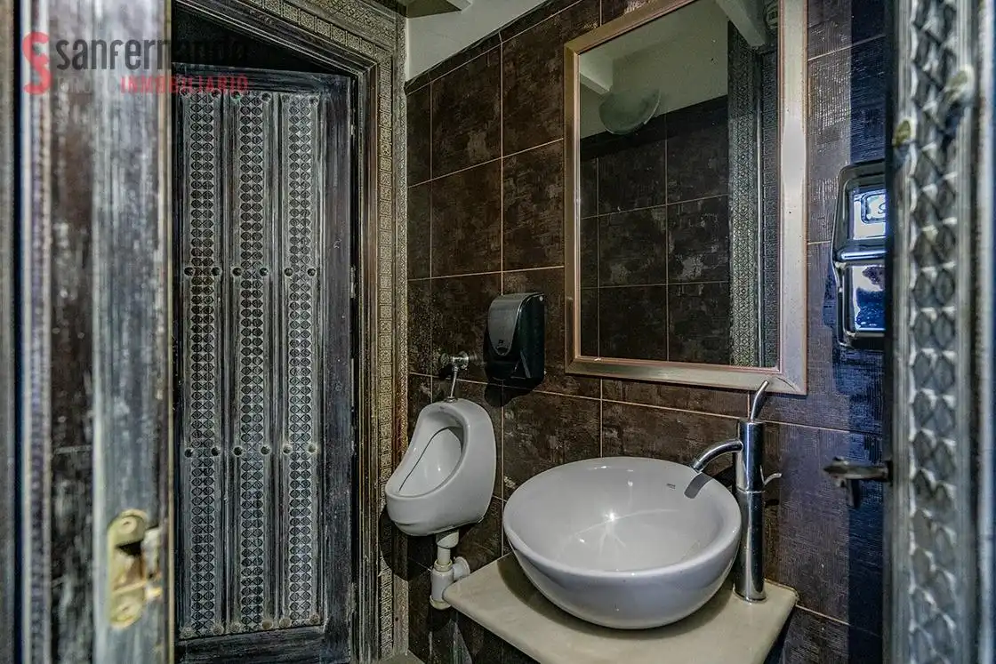 Business premises for sale in Calle José Barros, imagen 12