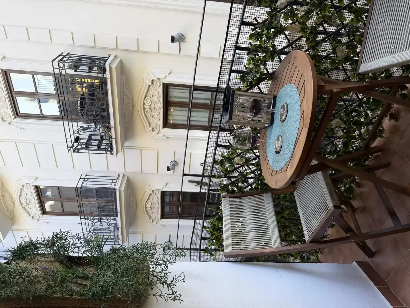 Terrassa de Apartament de lloguer en Valencia amb Aire condicionat, Parquet i Moblat