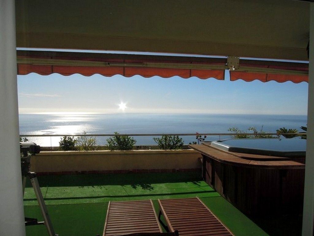 Ático en venta en Holanda, Altea Hills