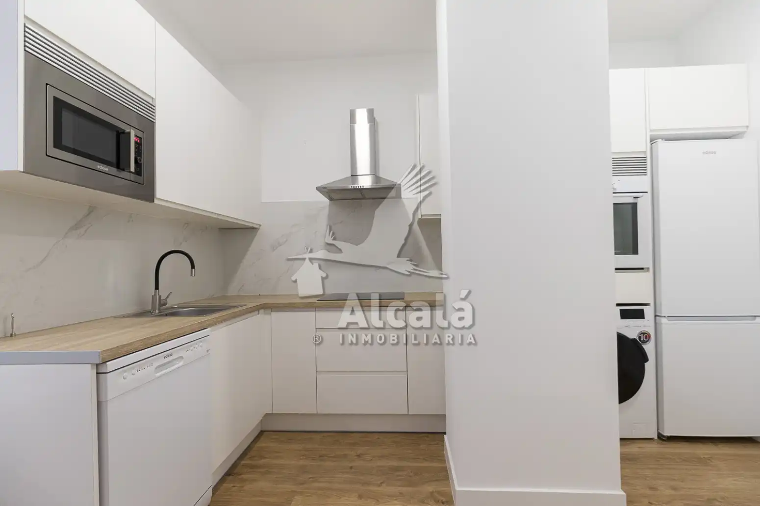 Kitchen of Flat for sale in Caballería Española