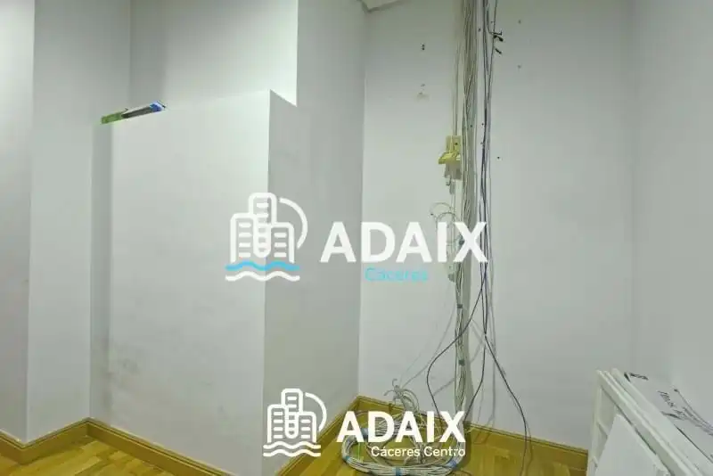 Oficina amb ascensor en venda a C. San Pedro de Alcántara, imagen 20