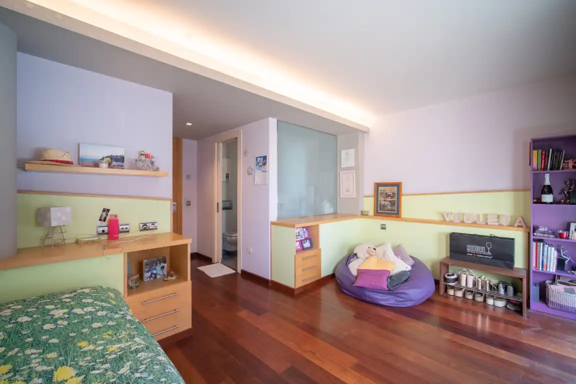 Habitación de Casa adosada en venta en Igualada con Aire acondicionado, Calefacción y Terraza