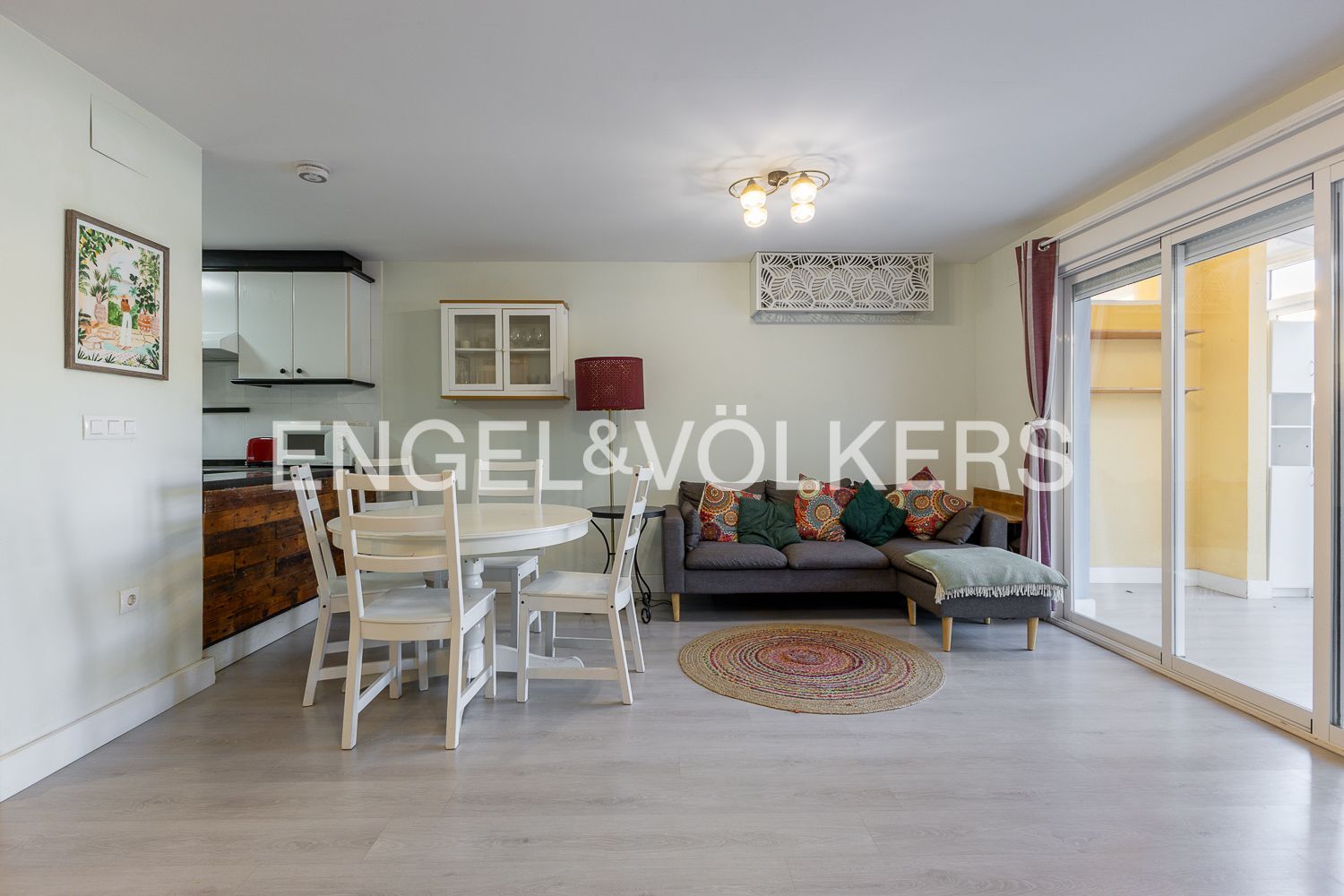 Menjador de Casa o xalet de lloguer en Dénia amb Aire condicionat, Calefacció i Jardí privat