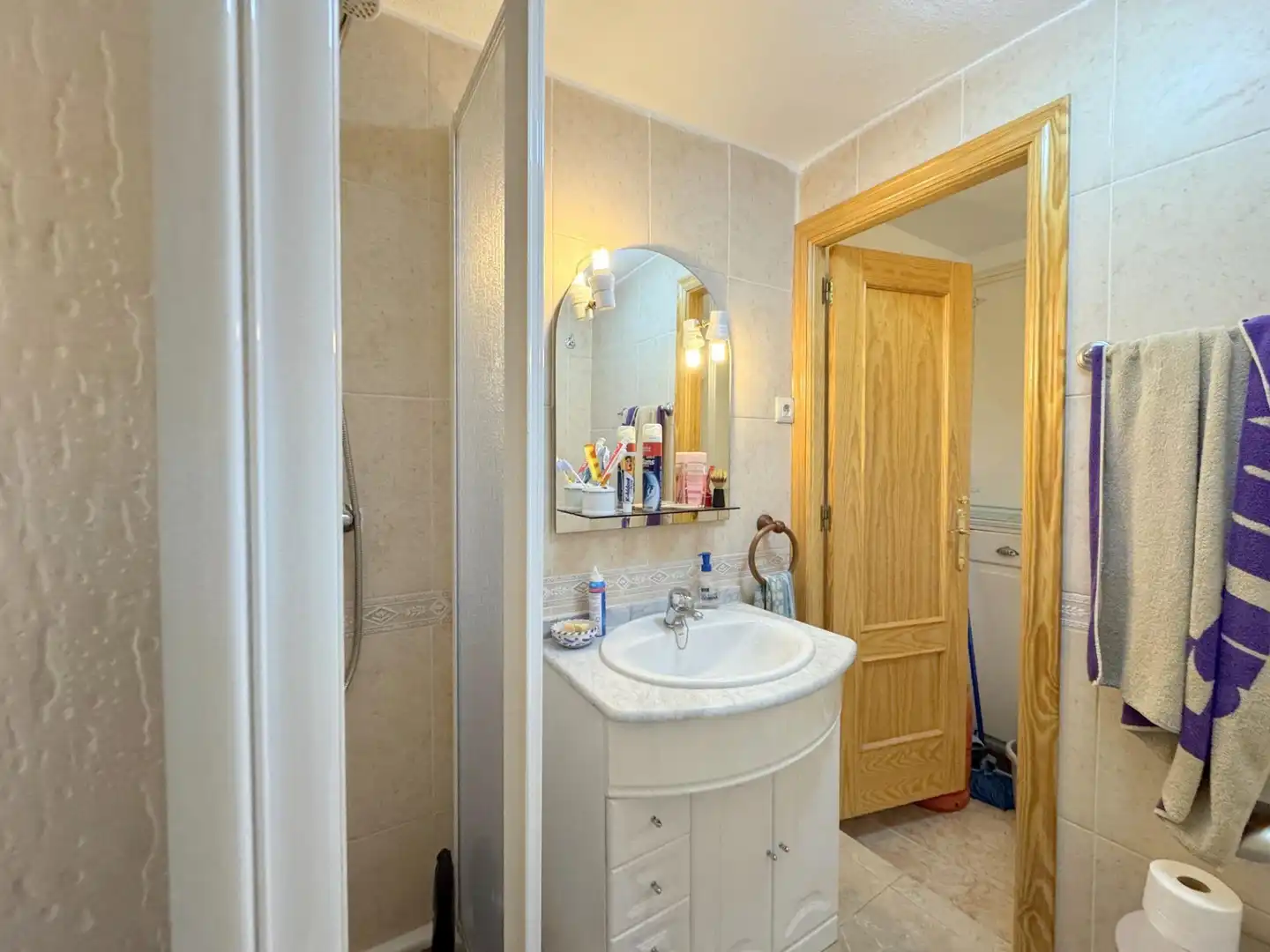 Bathroom of Country homes for sale in Poyales del Hoyo  with Air Conditioner, Terrace and Storage room