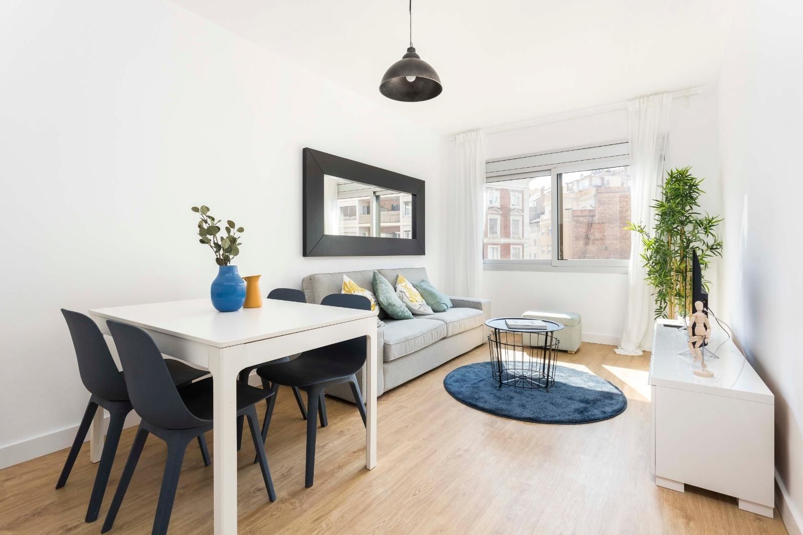 Sala de estar de Piso de alquiler en  Barcelona Capital con Calefacción y Parquet