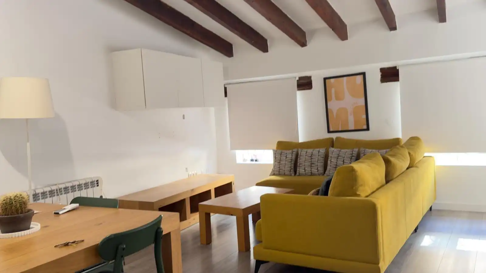 Wohnzimmer von Wohnung zur Miete in Valencia mit Klimaanlage, Heizung und Parkett