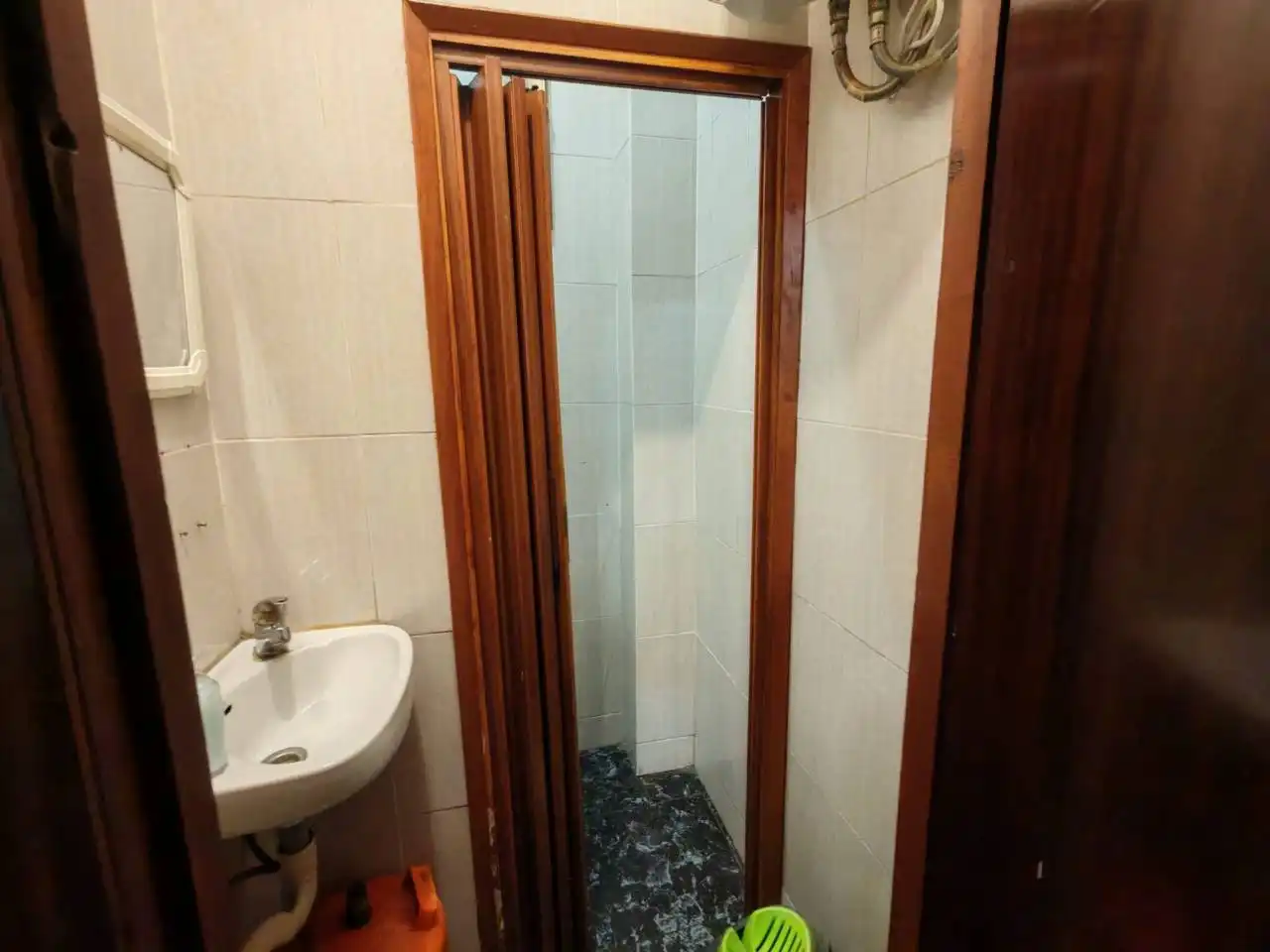 Badezimmer von Geschaftsraum zum Verkauf in Badalona