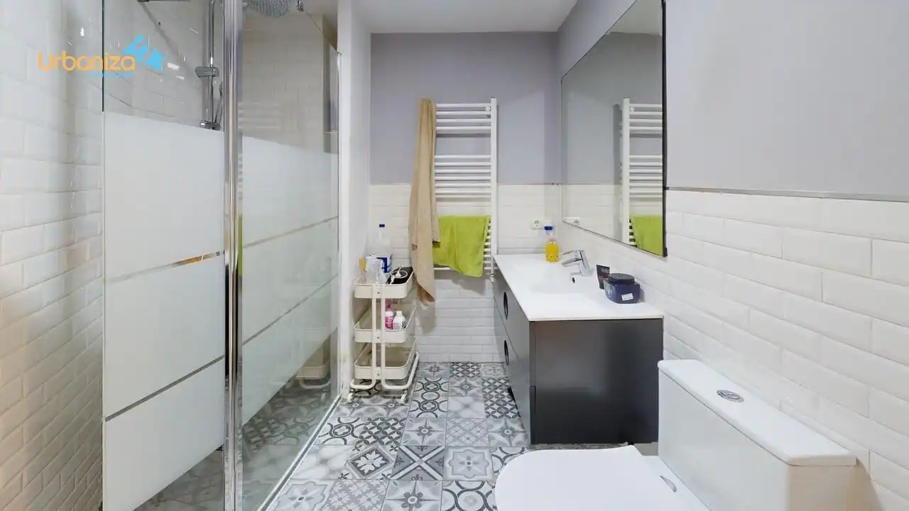 Piso en venta en Calle DIAZ BRITO, Santa Marina