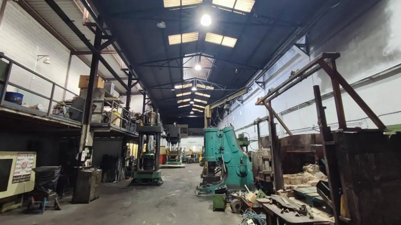Nave industrial en venta en Vallirana