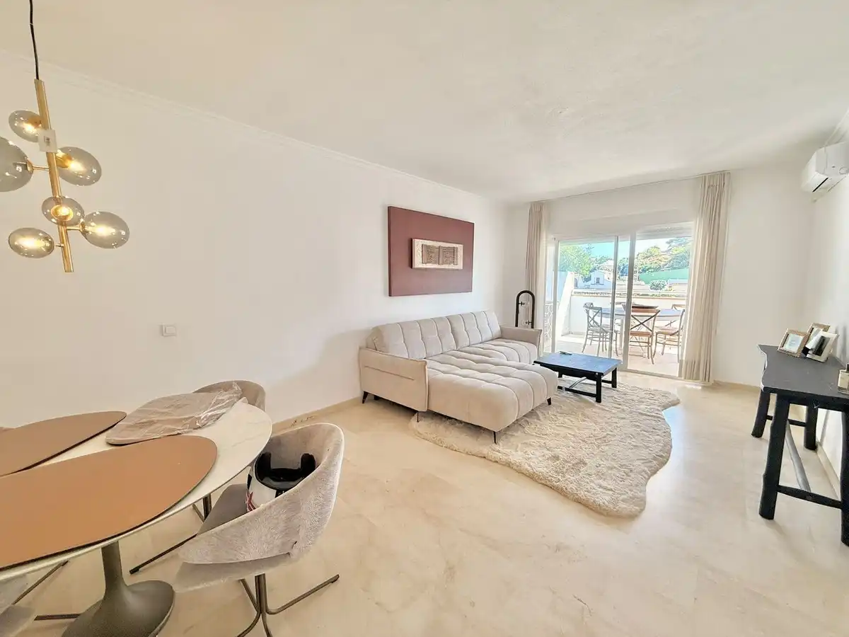 Sala de estar de Apartamento en venta en Fuengirola con Aire acondicionado, Calefacción y Terraza