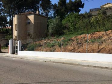 Terreno residencial en venta en Carrer dels Encantats 37