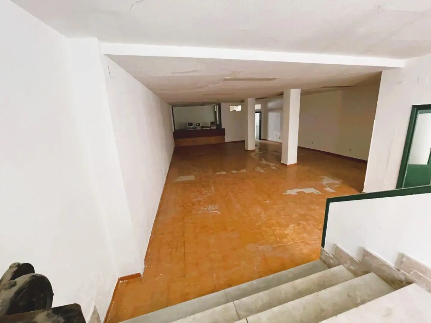 Commercial properties for sale in Valdepeñas