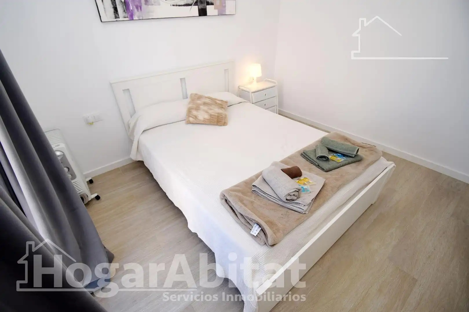 Schlafzimmer von Dachboden zum Verkauf in Burriana / Borriana mit Klimaanlage, Heizung und Terrasse
