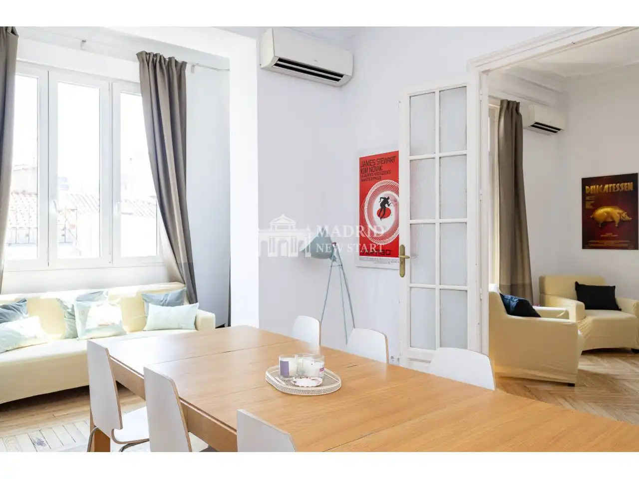 Bedroom of Flat for rent in Madrid  with Air Conditioner, Heating and Parquet flooring