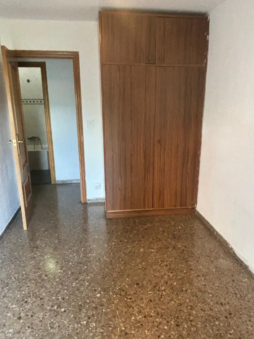 Wohnung zum Verkauf in Valencia mit Balkon
