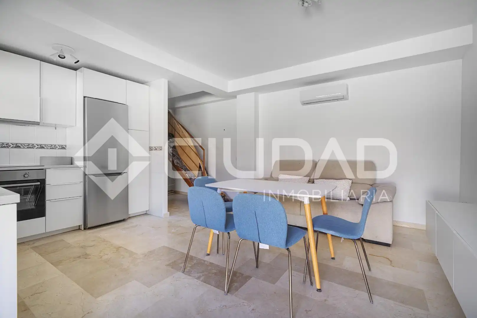 Àtic en venda en Coria del Río amb Aire condicionat, Terrassa i Traster