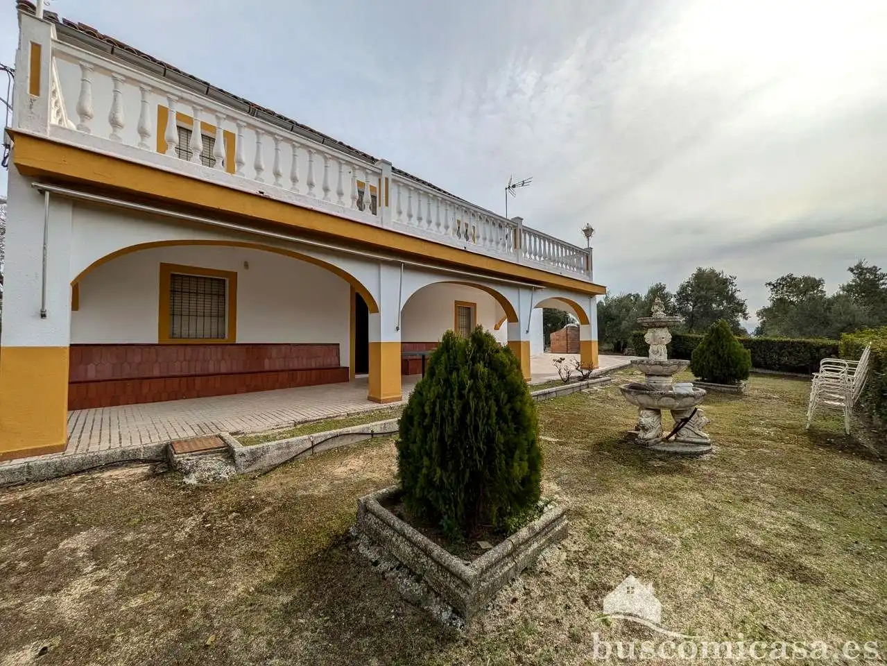 Jardí de Finca rústica en venda en Baeza amb Jardí privat, Terrassa i Traster