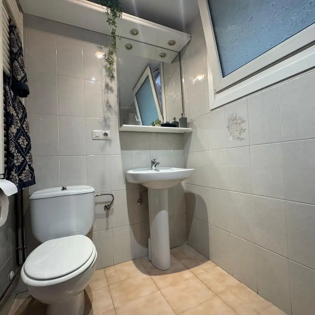 Baño de Piso en venta en Irura con Calefacción y Amueblado