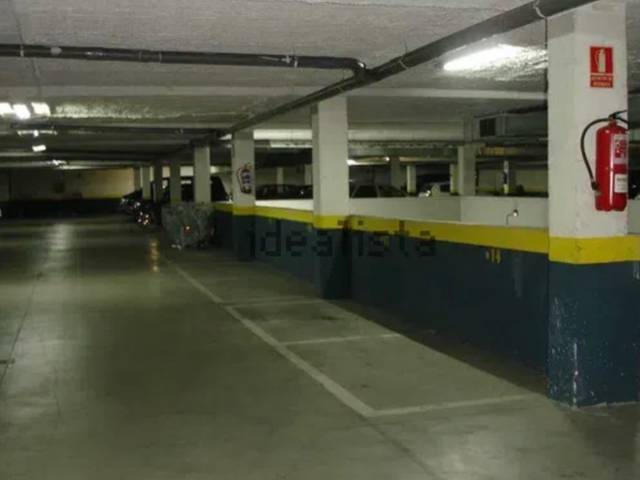 Garaje en Alquiler en Calle de Silvano, 158 en Conde Orgaz - Piovera