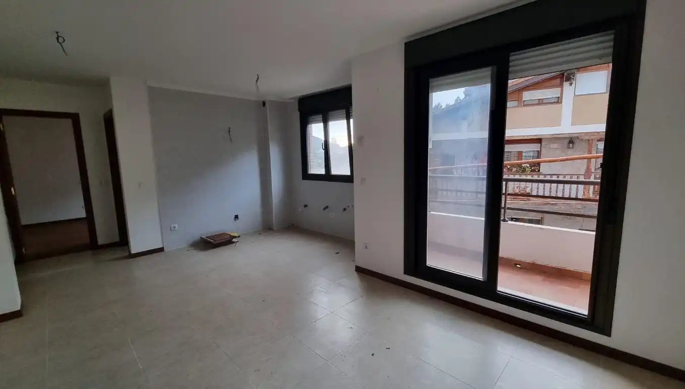 Wohnzimmer von Gebäude zum Verkauf in Limpias