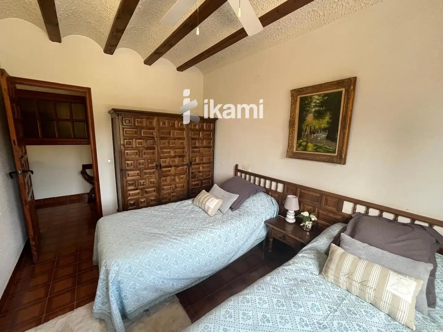 Habitación de Casa o chalet en venta en Elda con Calefacción, Trastero y Piscina