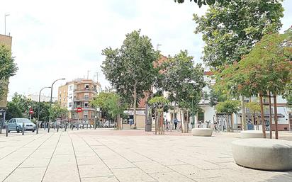 Vista exterior de Pis en venda en  Sevilla Capital amb Aire condicionat