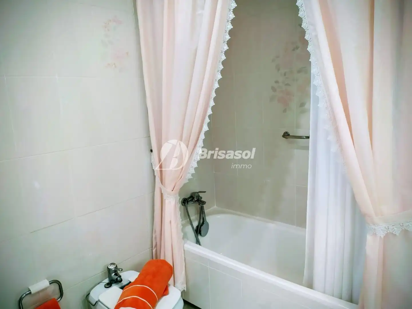 Bany de Casa o xalet en venda en Tarragona