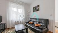 Living room of Flat for sale in Oviedo   with Heating, Parquet flooring and Furnished