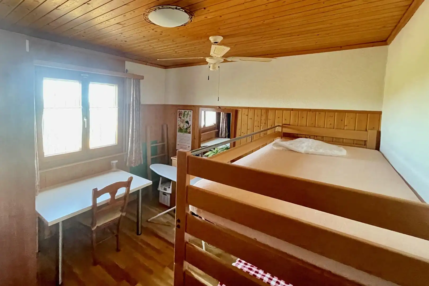 Habitación de Casa o chalet en venta en Camarles con Jardín privado, Piscina y Amueblado