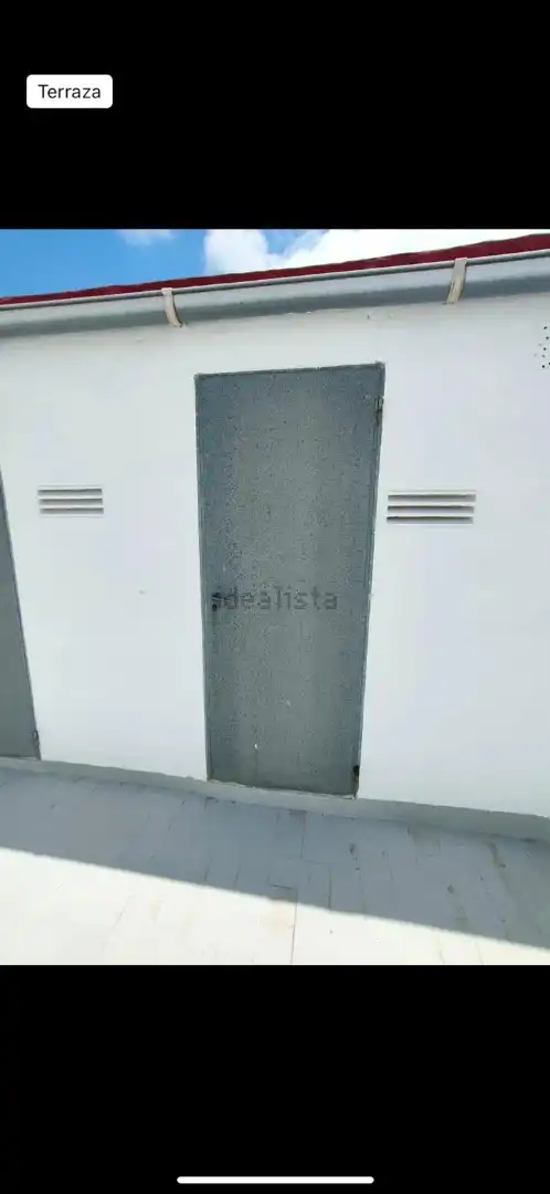 Vista exterior de Piso en venta en Castellón de la Plana / Castelló de la Plana con Aire acondicionado, Trastero y Balcón